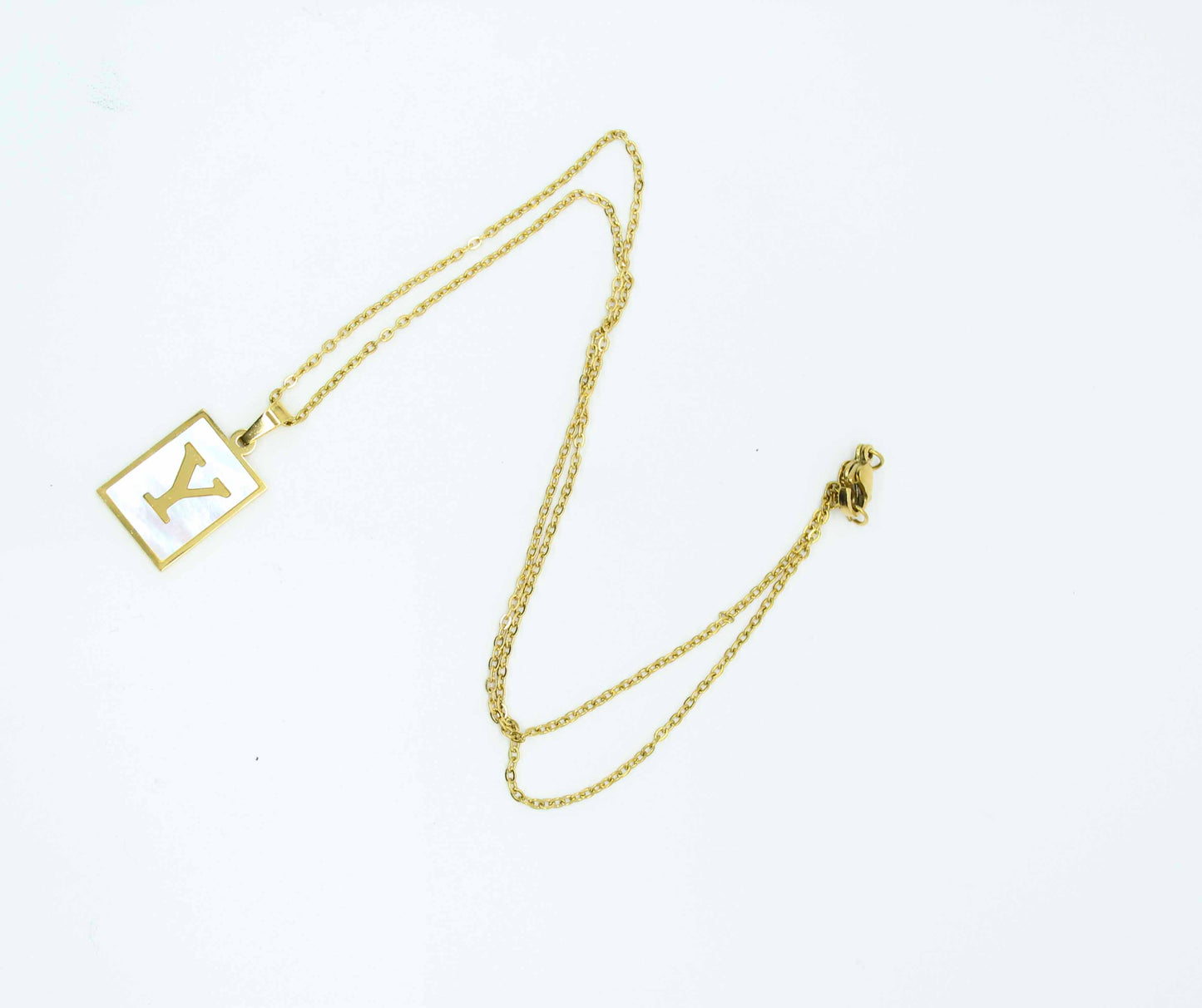 Collar Letras Cuadrado Perla
