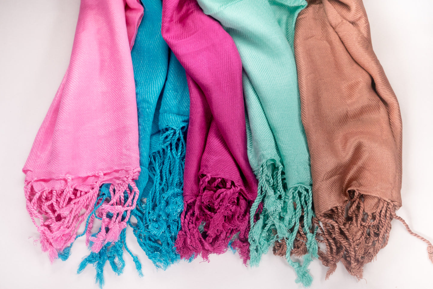 CHALINA HINDU | Colores