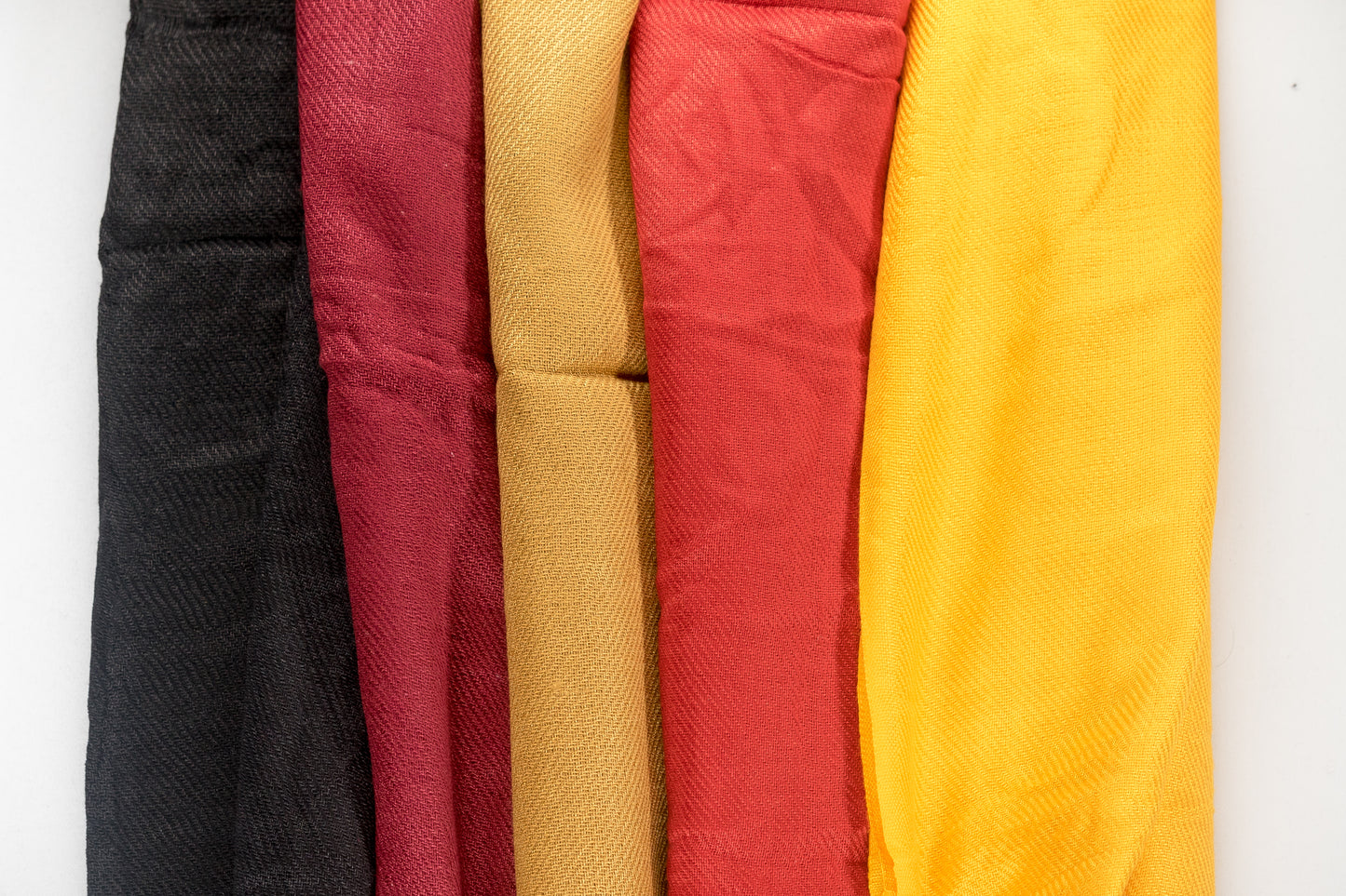 CHALINA HINDU | Colores