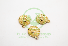 Cargar imagen en el visor de la galería, #766 Chapa de Oro - Dije Girasol (PIEZA)
