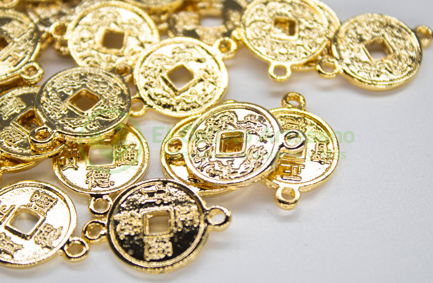 #864 Chapa de Oro - Enlazador Dije Moneda Yuan (PIEZA)